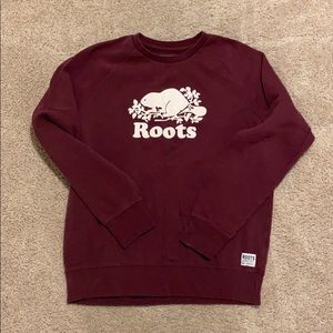 ROOTS maroon crewneck, size M